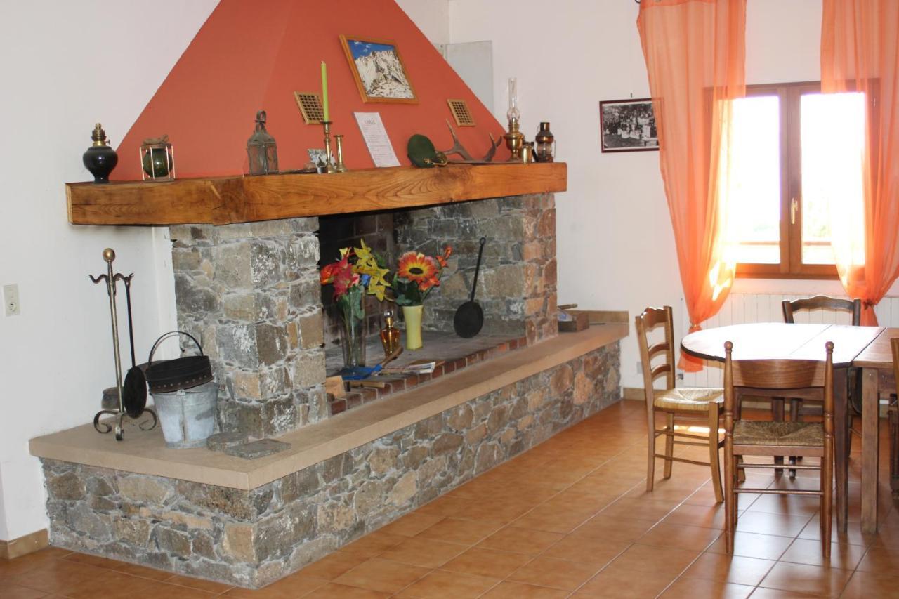 Chambre D'Hote "Chez Antoinette Et Charles" Santo-Pietro-di-Venaco Eksteriør billede