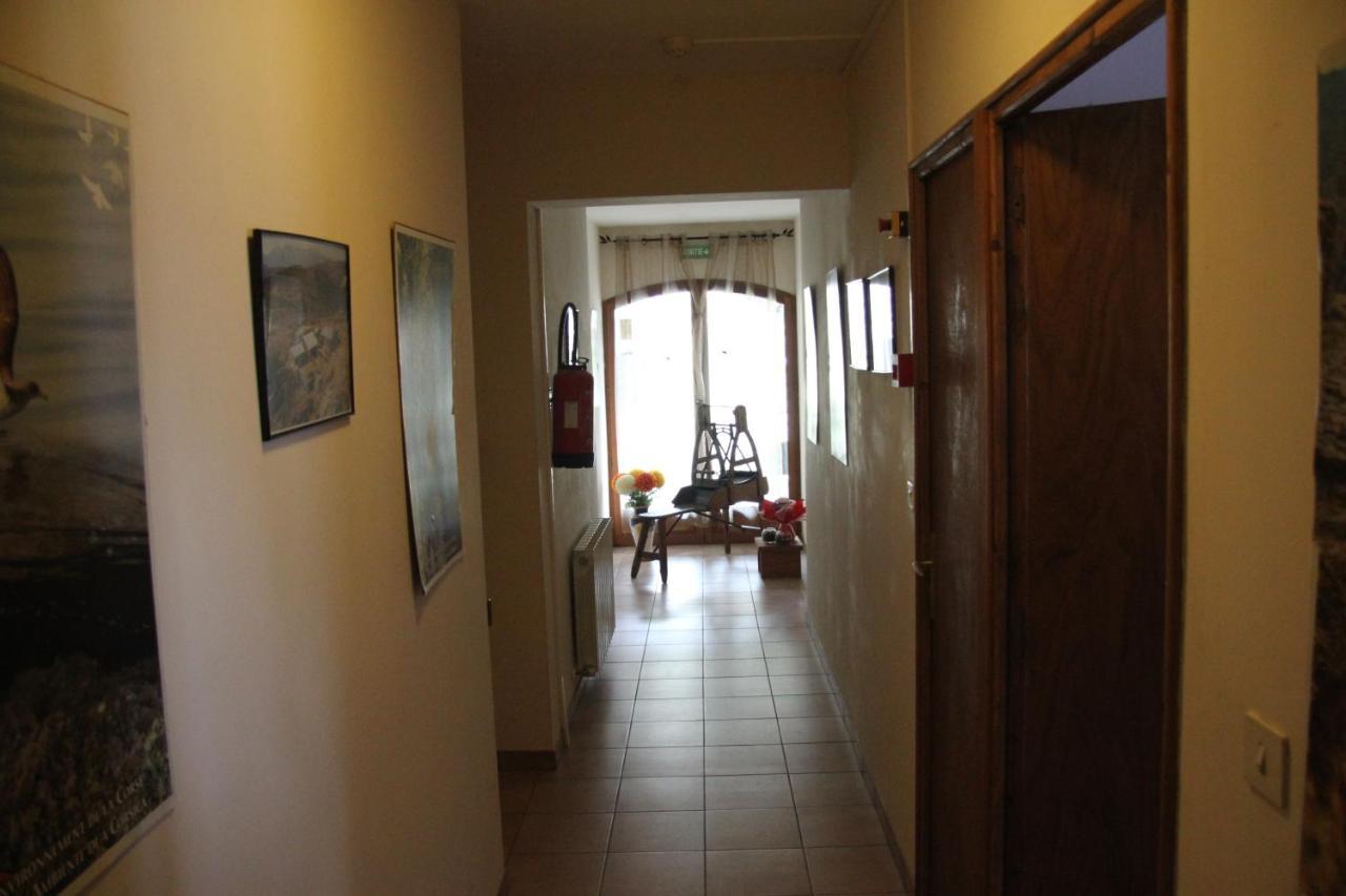 Chambre D'Hote "Chez Antoinette Et Charles" Santo-Pietro-di-Venaco Eksteriør billede