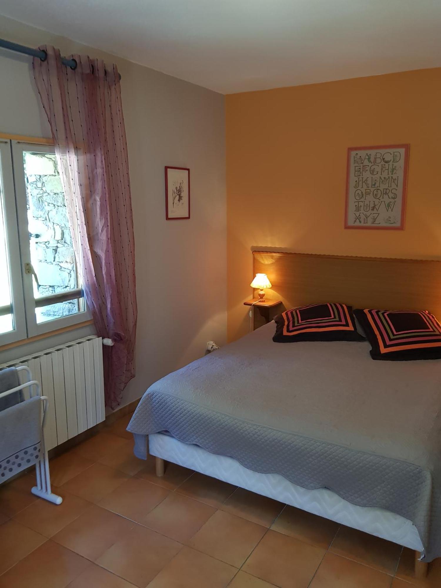 Chambre D'Hote "Chez Antoinette Et Charles" Santo-Pietro-di-Venaco Eksteriør billede